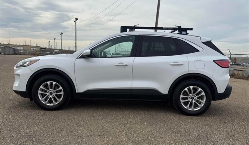 
								2020 Ford Escape SE full									