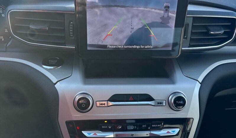 
								2024 Ford Explorer XLT Sport full									