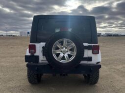 
										2018 Jeep Wrangler JK Unlimited Sahara full									