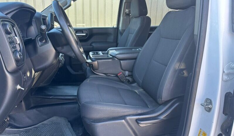 
								2023 Chevrolet Silverado 1500 Work Truck full									