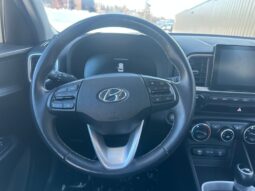 
										2024 Hyundai VENUE Preferred full									