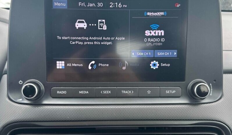 
								2022 Hyundai Kona Preferred full									