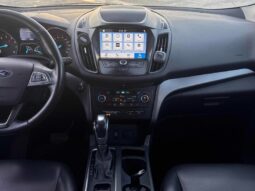
										2019 Ford Escape SEL full									