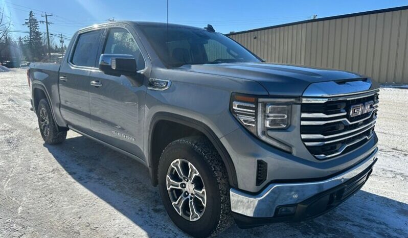 
								2024 GMC Sierra 1500 SLT full									
