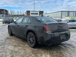
										2023 Chrysler 300 Series Touring L full									