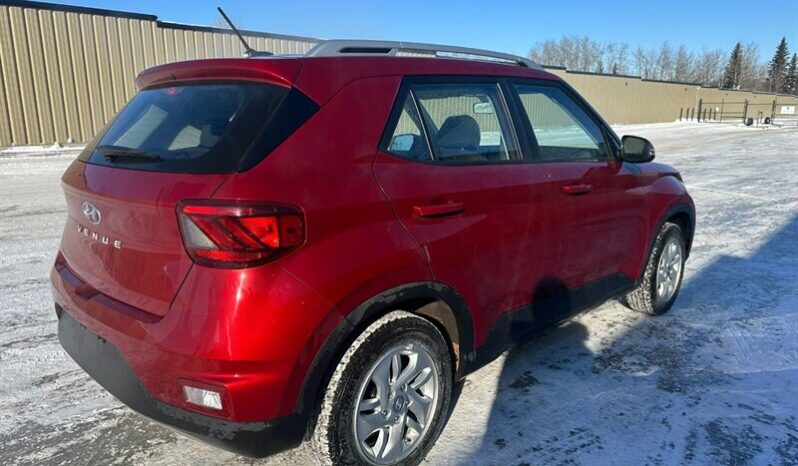 
								2024 Hyundai VENUE Preferred full									