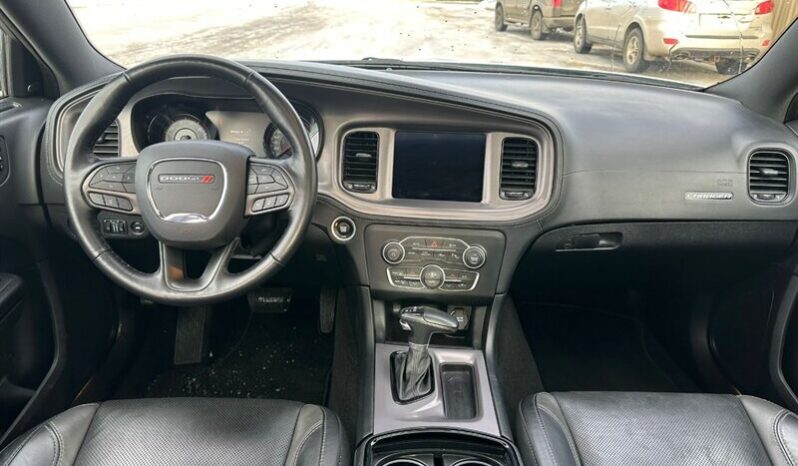 
								2023 Dodge Charger SXT Plus Black Top full									