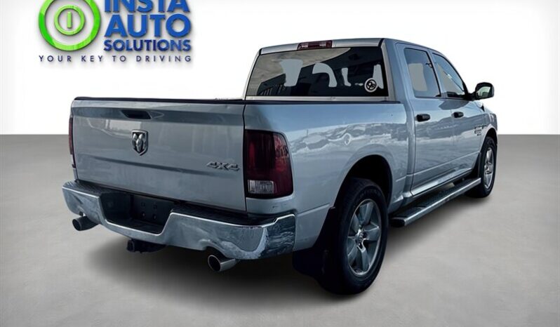 
								2019 RAM 1500 SXT full									