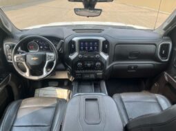 
										2019 Chevrolet Silverado 1500 LTZ full									