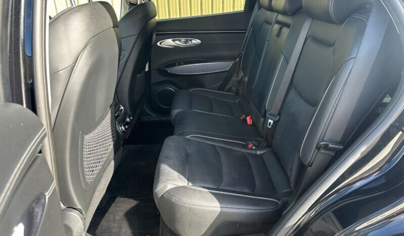 
								2025 Genesis GV70 2.5T Advanced Plus full									