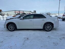 
										2021 Chrysler 300 Series S full									