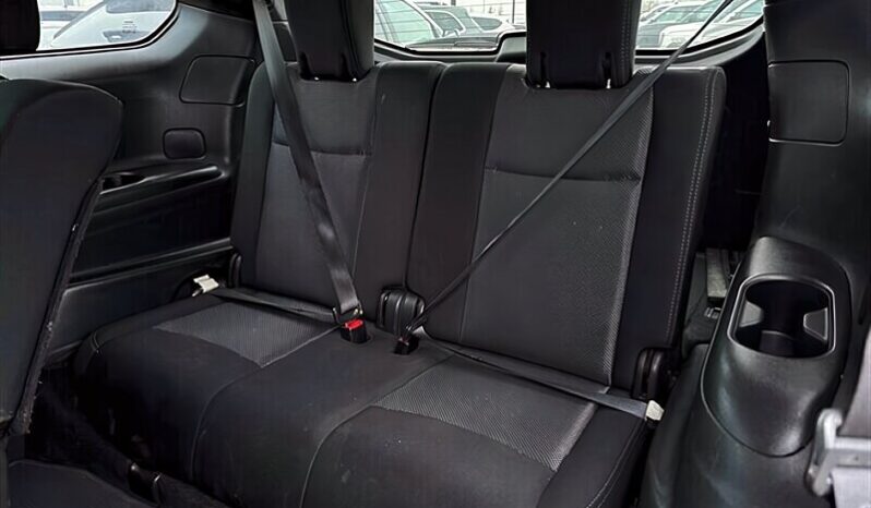 
								2017 Nissan Pathfinder SV full									