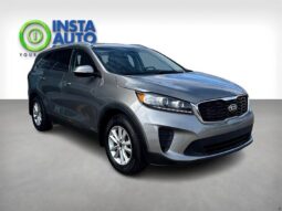 
										2019 Kia Sorento LX full									