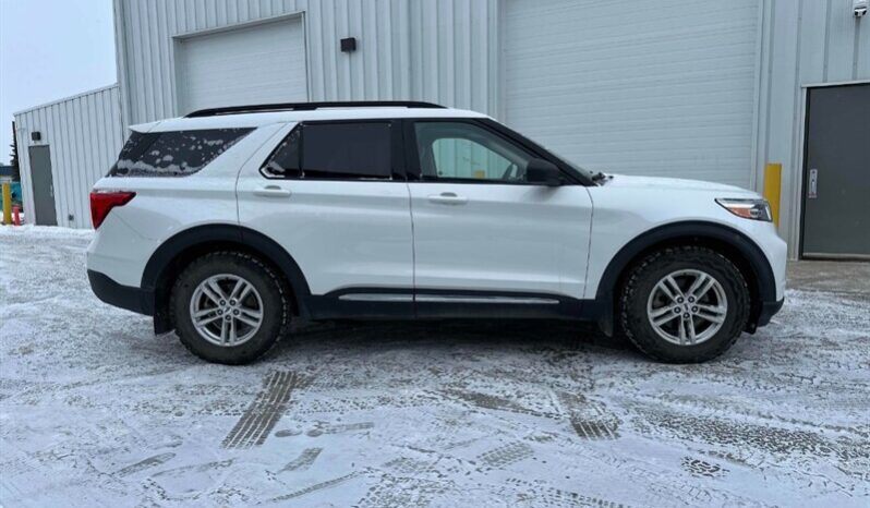
								2020 Ford Explorer XLT full									