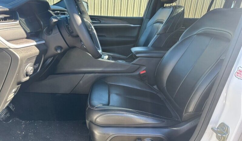 
								2024 Jeep Grand Cherokee Limited full									