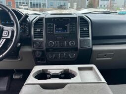 
										2017 Ford F-150 XLT full									