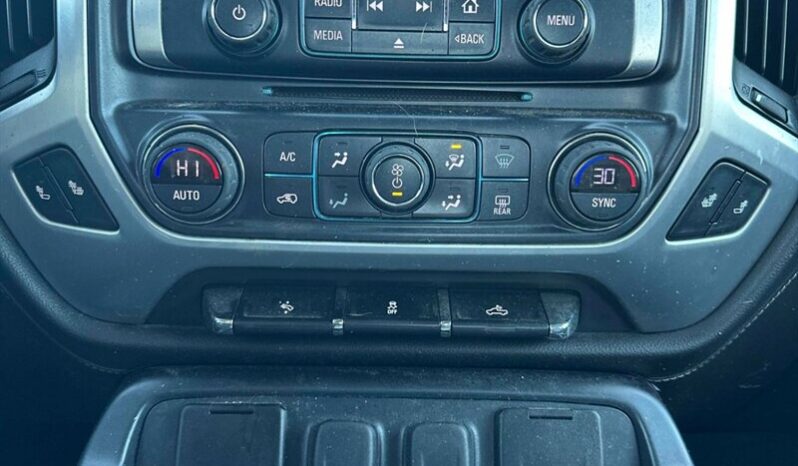 
								2017 GMC Sierra 1500 SLT full									