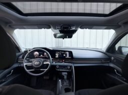 
										2024 Hyundai ELANTRA Preferred Tech full									