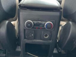 
										2020 Ford Explorer XLT full									