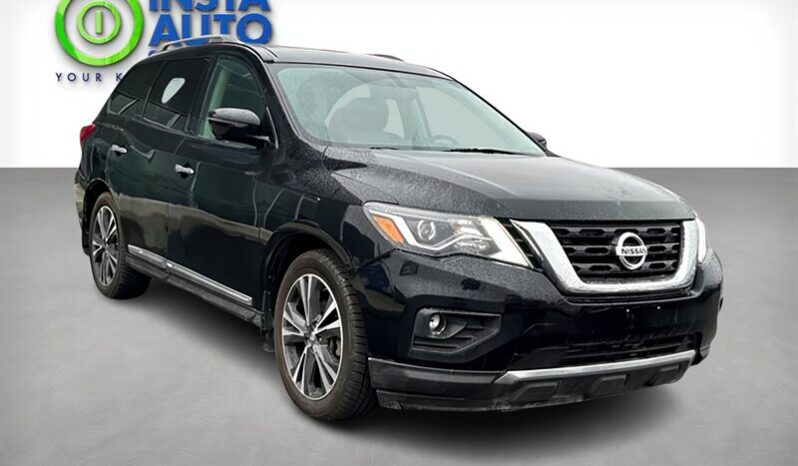 
								2017 Nissan Pathfinder Platinum full									