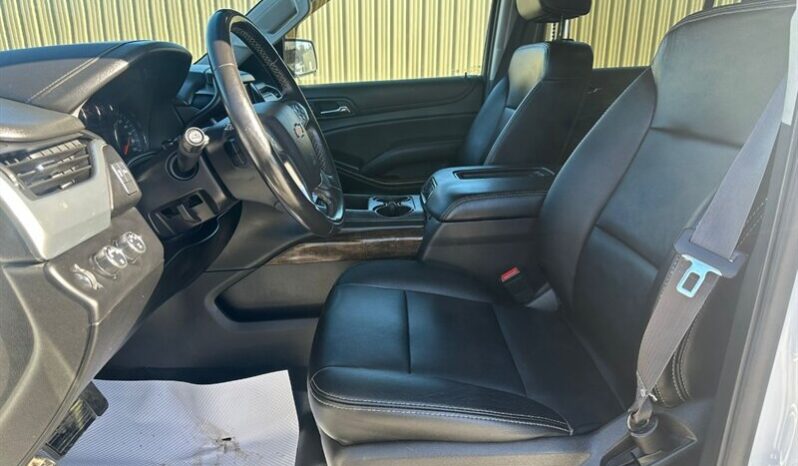 
								2016 Chevrolet Tahoe LS2 Leather full									