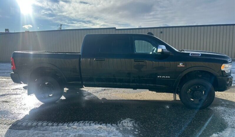 
								2022 RAM 2500 Laramie Mega Cab Diesel Sport full									