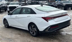 
										2024 Hyundai ELANTRA Preferred Tech full									