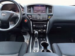 
										2017 Nissan Pathfinder SV full									