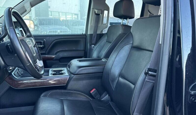 
								2017 GMC Sierra 1500 SLT full									