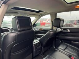 
										2017 Nissan Pathfinder Platinum full									