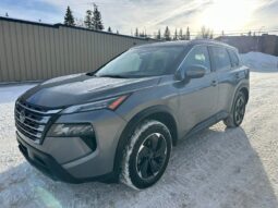 2024 Nissan Rogue SV Moonroof