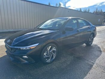 2024 Hyundai ELANTRA Preferred Tech