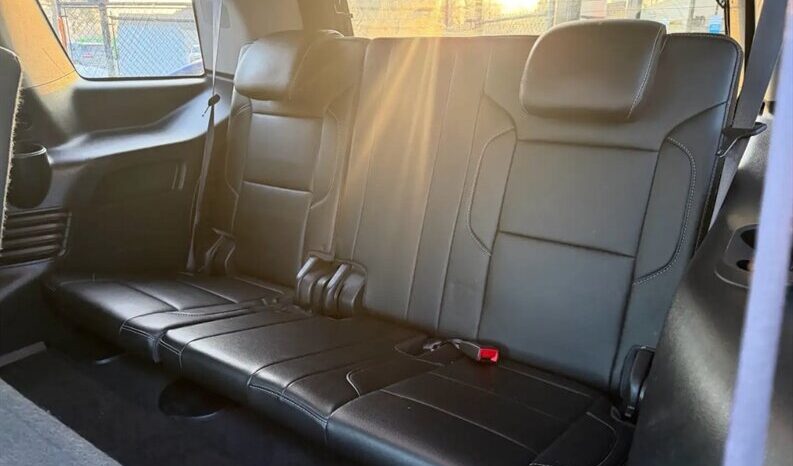 
								2016 Chevrolet Tahoe LS2 Leather full									