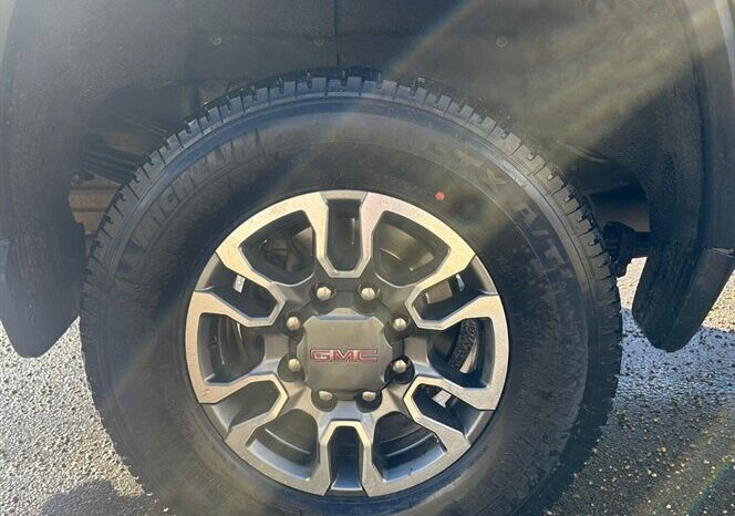 
								2020 Chevrolet Silverado 3500 LT full									