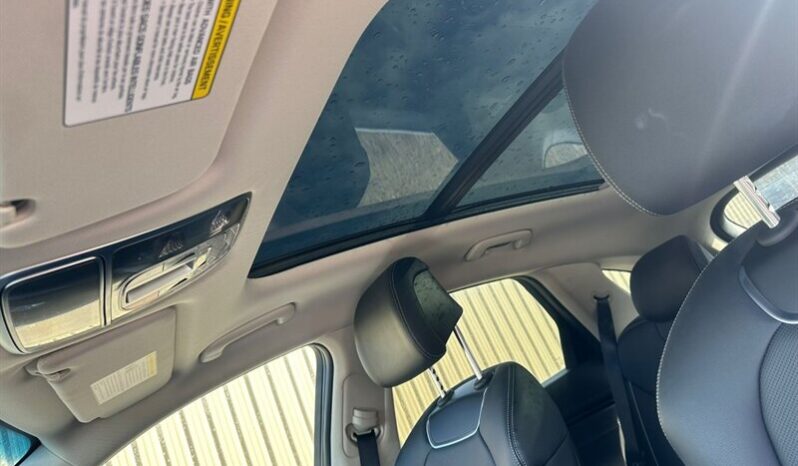 
								2025 Genesis GV70 2.5T Advanced Plus full									