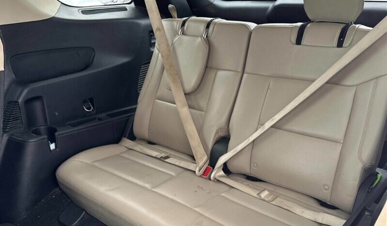 
								2020 Ford Explorer XLT full									