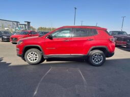 
										2018 Jeep Compass Sport full									