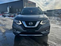 
										2020 Nissan Rogue SV full									