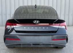 
										2024 Hyundai ELANTRA Preferred Tech full									