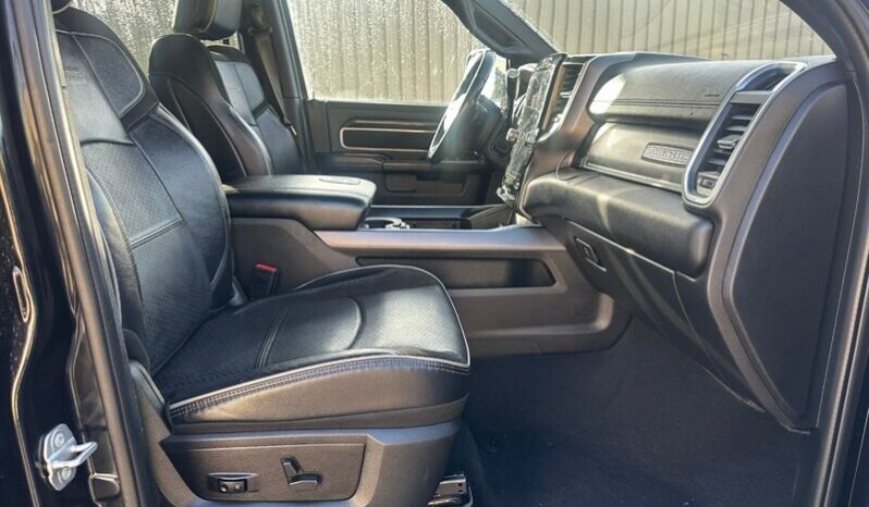 
								2022 RAM 2500 Laramie Mega Cab Diesel Sport full									