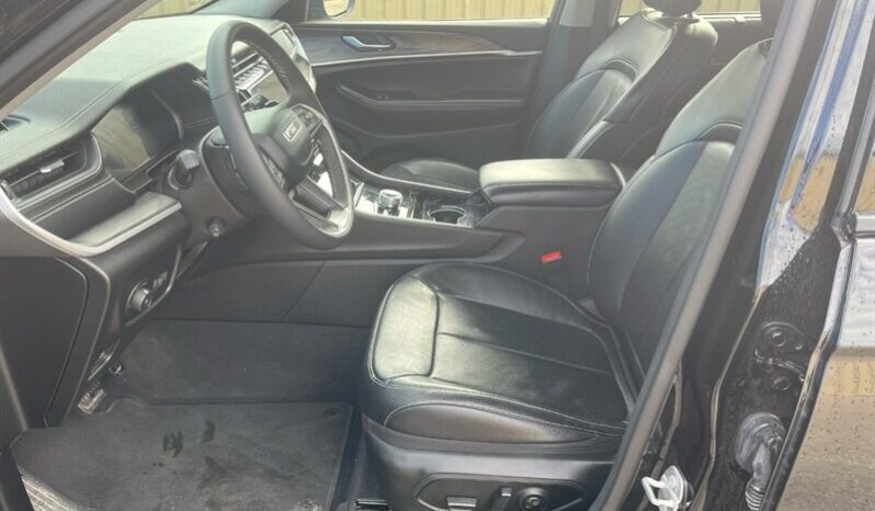 
								2024 Jeep Grand Cherokee Limited Black Pack full									