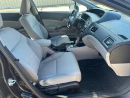 
										2015 Honda Civic LX full									
