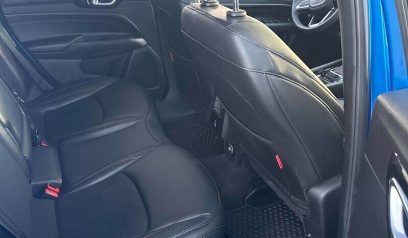 
								2024 Jeep Compass Trailhawk full									