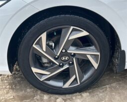 
										2024 Hyundai ELANTRA Preferred Tech full									