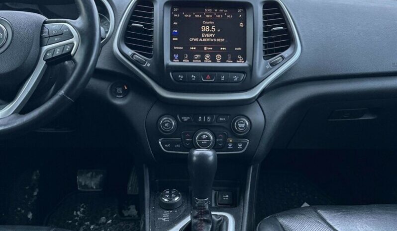 
								2015 Jeep Cherokee Trailhawk full									