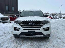 
										2020 Ford Explorer XLT full									
