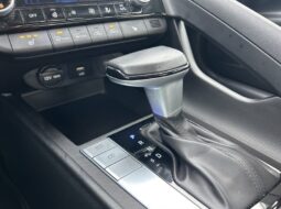 
										2024 Hyundai ELANTRA Preferred Tech full									