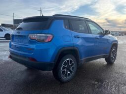 
										2024 Jeep Compass Trailhawk full									