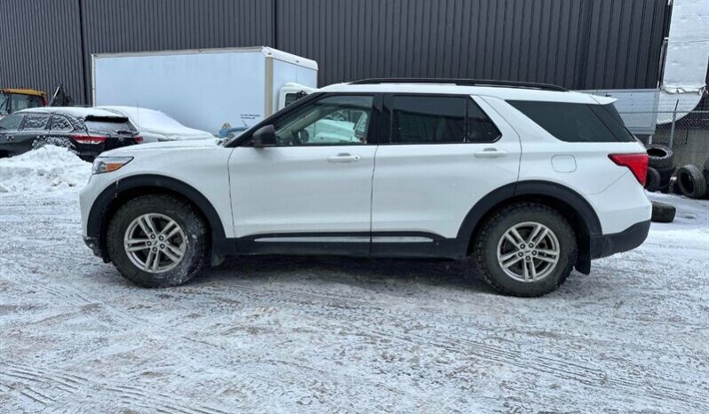 
								2020 Ford Explorer XLT full									