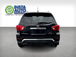 
										2017 Nissan Pathfinder Platinum full									